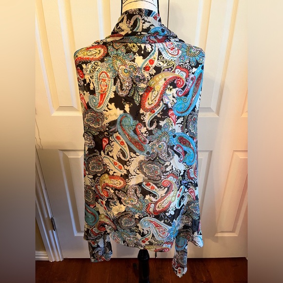 Accent Convertible Scarf Vest in Paisley Multicolor Print, One Size, EUC - Picture 2 of 3